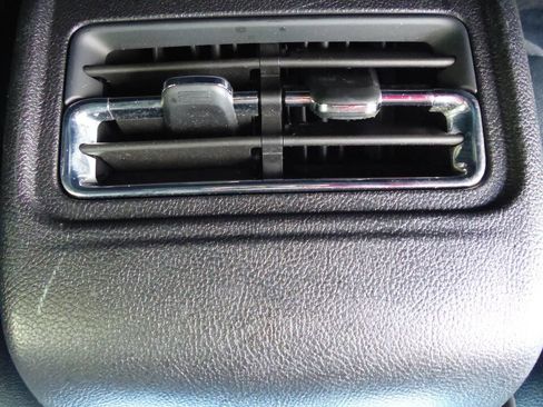 Used 2020 Lincoln Corsair Standard 4dr SUV image 39