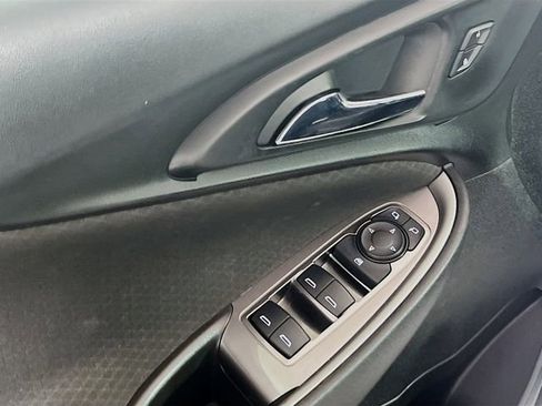 Used 2020 Chevrolet Malibu LS FWD image 16
