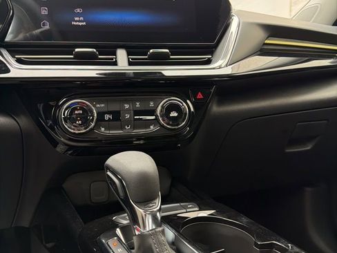 New 2026 Chevrolet Trax ACTIV w/ Driver Confidence Package FWD image 14