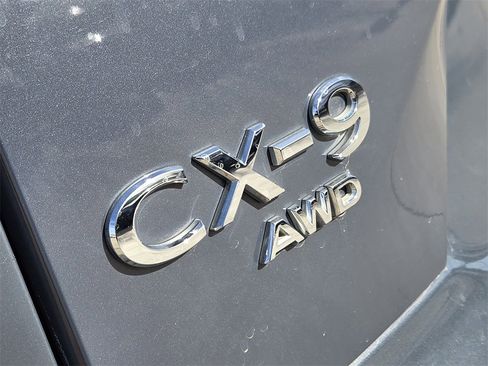 Used 2022 MAZDA CX-9 Carbon Edition image 16