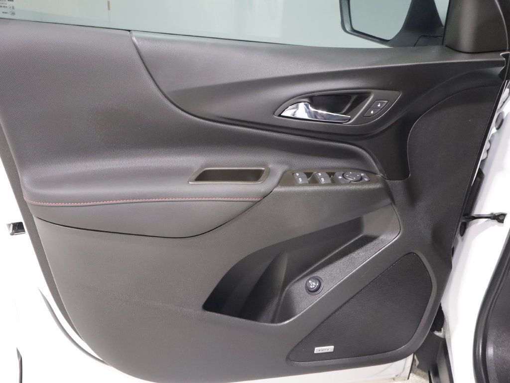 Used 2024 Chevrolet Equinox RS w/ RS Leather Package AWD/4WD image 12