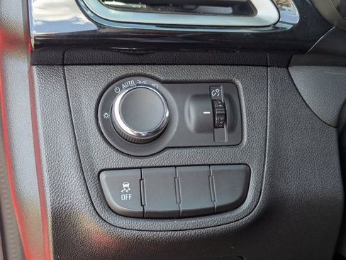 Used 2021 Chevrolet Spark LT image 21