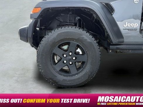 Used 2021 Jeep Wrangler Sport AWD/4WD image 27