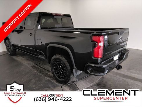 Used 2024 Chevrolet Silverado 2500 High Country w/ Midnight Edition image 7