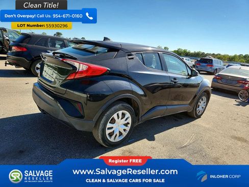 Used 2019 Toyota C-HR LE FWD image 4