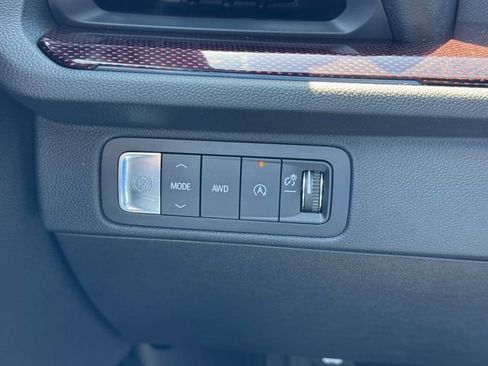 New 2026 Chevrolet Traverse RS w/ LPO, Floor Liner Package AWD/4WD image 20