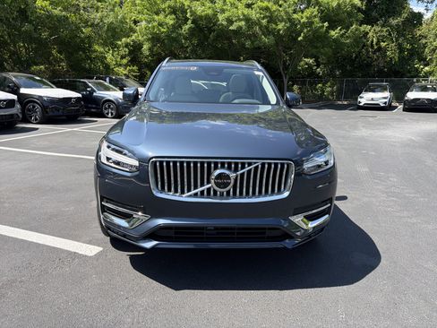 Certified 2023 Volvo XC90 B6 Plus AWD/4WD image 40