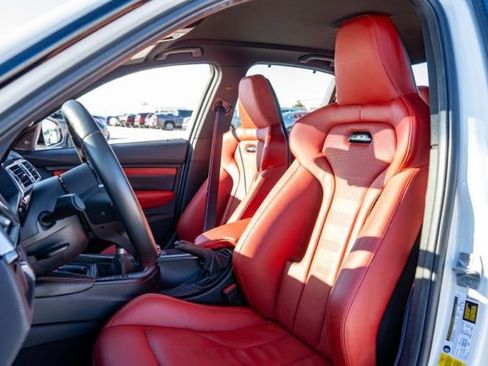 Used 2018 BMW M3 image 14