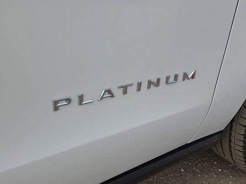 New 2026 Ford Expedition Platinum w/ Driver's Package AWD/4WD image 8