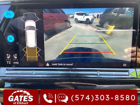 Used 2024 Volkswagen Atlas SE AWD/4WD image 19