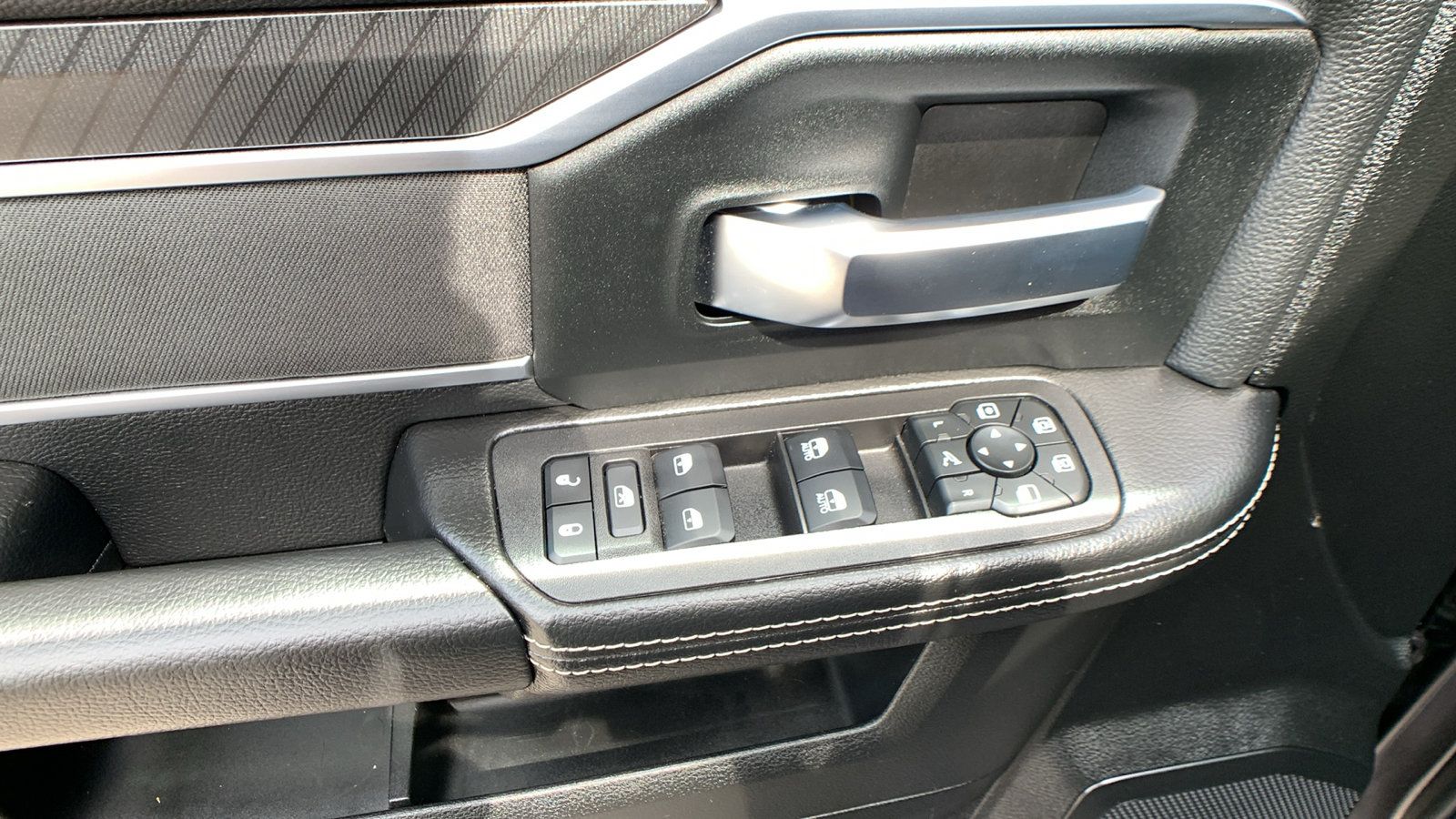 Used 2026 RAM 2500 Big Horn AWD/4WD image 13