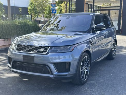 Used 2019 Land Rover Range Rover Sport SE AWD/4WD image 4