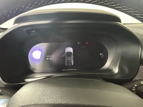 Used 2023 Volvo C40 P8 Recharge Ultimate AWD/4WD image 17