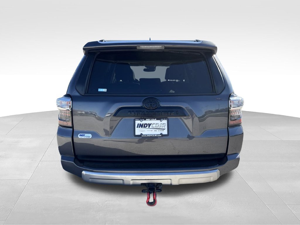 Used 2022 Toyota 4Runner TRD Off-Road Premium AWD/4WD image 6