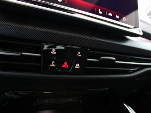 New 2026 Volkswagen GTI SE image 17