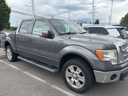 Used 2011 Ford F150 Lariat w/ Lariat Plus Pkg AWD/4WD image 2