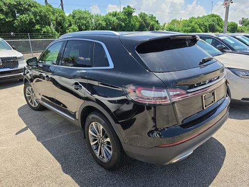 Certified 2023 Lincoln Nautilus AWD image 3