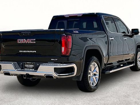 Used 2021 GMC Sierra 1500 SLT w/ SLT Premium Package AWD/4WD image 2