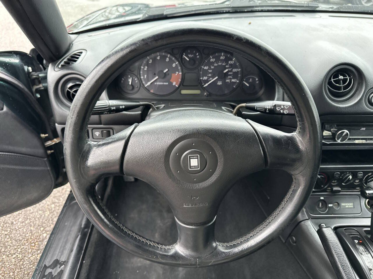 Used 2000 MAZDA MX-5 Miata RWD image 12
