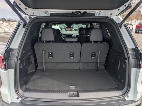 New 2026 GMC Acadia Elevation w/ Elevation Premium Package image 32