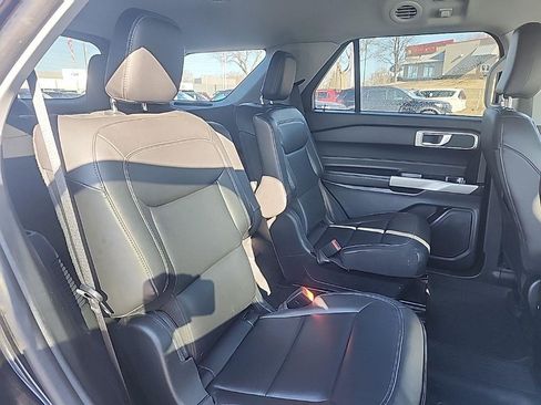 Certified 2023 Ford Explorer XLT w/ Equipment Group 202A image 7