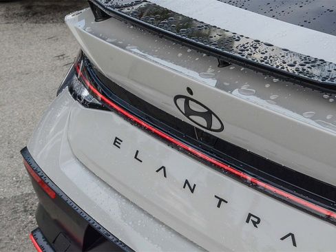 Certified 2026 Hyundai Elantra N image 8