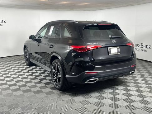 Certified 2026 Mercedes-Benz GLC 300 4MATIC image 5