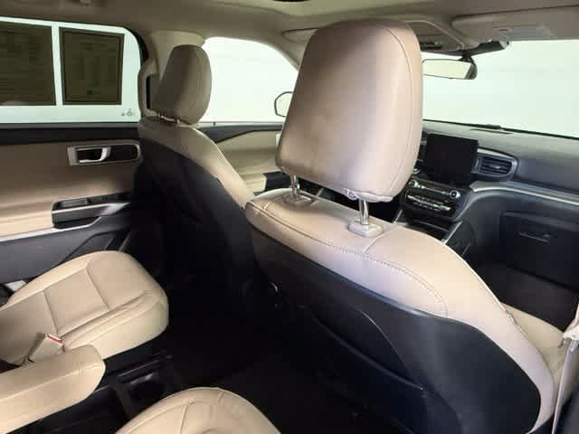 Used 2020 Ford Explorer XLT w/ Equipment Group 202A RWD image 54