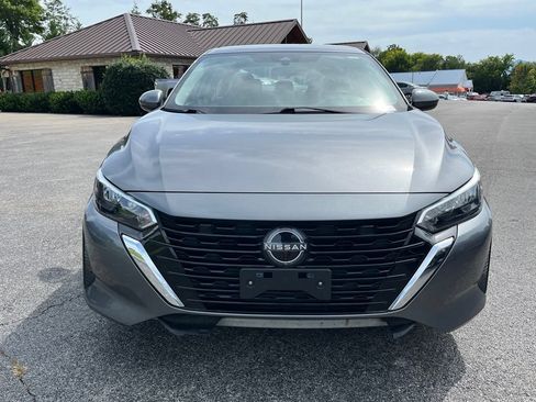 Used 2024 Nissan Sentra S FWD image 2