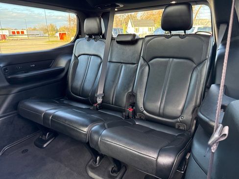 Used 2024 Jeep Wagoneer Series II image 26