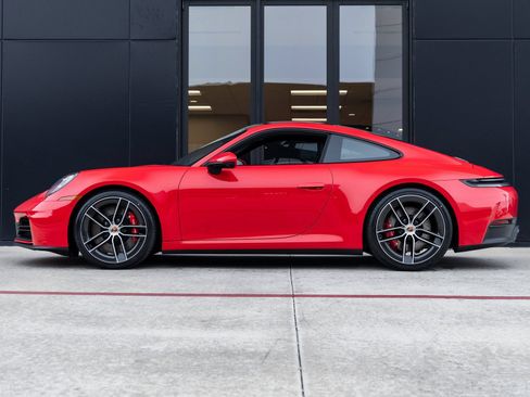 Certified 2026 Porsche 911 Carrera 4S AWD/4WD image 2