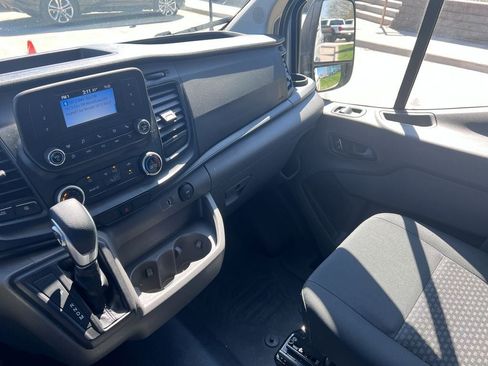 Certified 2025 Ford Transit 250 Low Roof w/ Exterior Upgrade Package RWD image 18