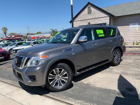 Used 2020 Nissan Armada SL w/ Premium Package image 2