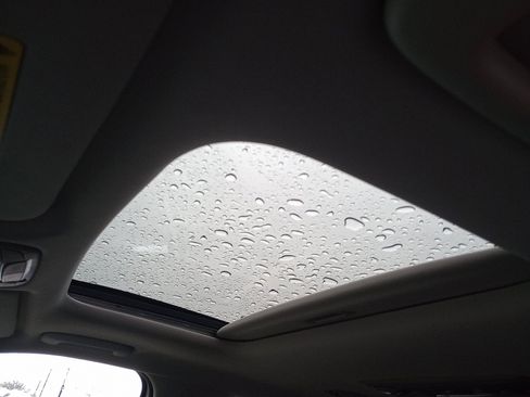 New 2025 Kia Telluride S image 10