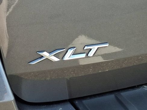 Used 2023 Ford Explorer XLT w/ Equipment Group 202A AWD/4WD image 38