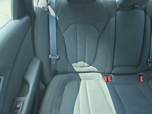 Used 2016 Chrysler 200 LX FWD image 15