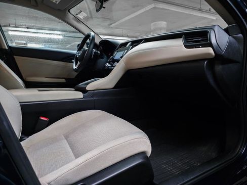 Used 2019 Honda Insight LX image 39