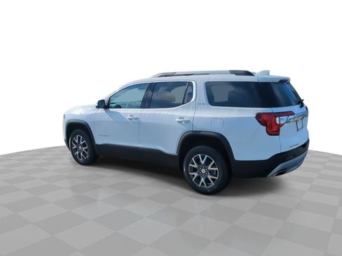 Certified 2023 GMC Acadia SLE w/ Driver Convenience Package image 6