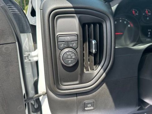 Used 2022 Chevrolet Silverado 2500 W/T w/ WT Fleet Convenience Package image 6