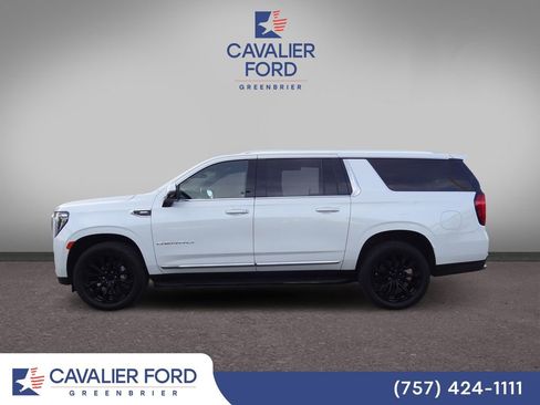 Used 2022 GMC Yukon XL Denali AWD/4WD image 4
