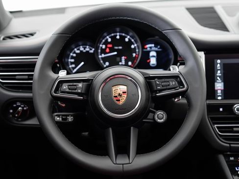 New 2025 Porsche Macan image 13