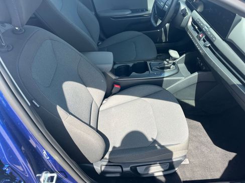 Used 2025 Kia K4 FWD image 38