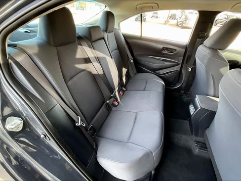 Used 2023 Toyota Corolla LE image 19