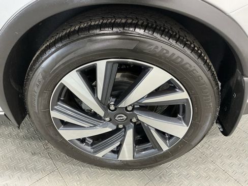 Used 2024 Nissan Murano SL image 42