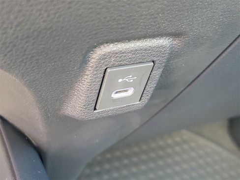 Used 2026 Toyota Corolla LE image 28