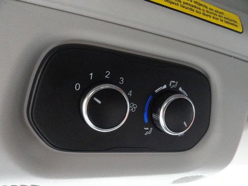 Used 2020 Ford Transit 350 XLT RWD image 21