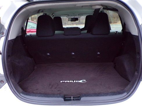 Used 2014 Toyota Prius C Four image 39
