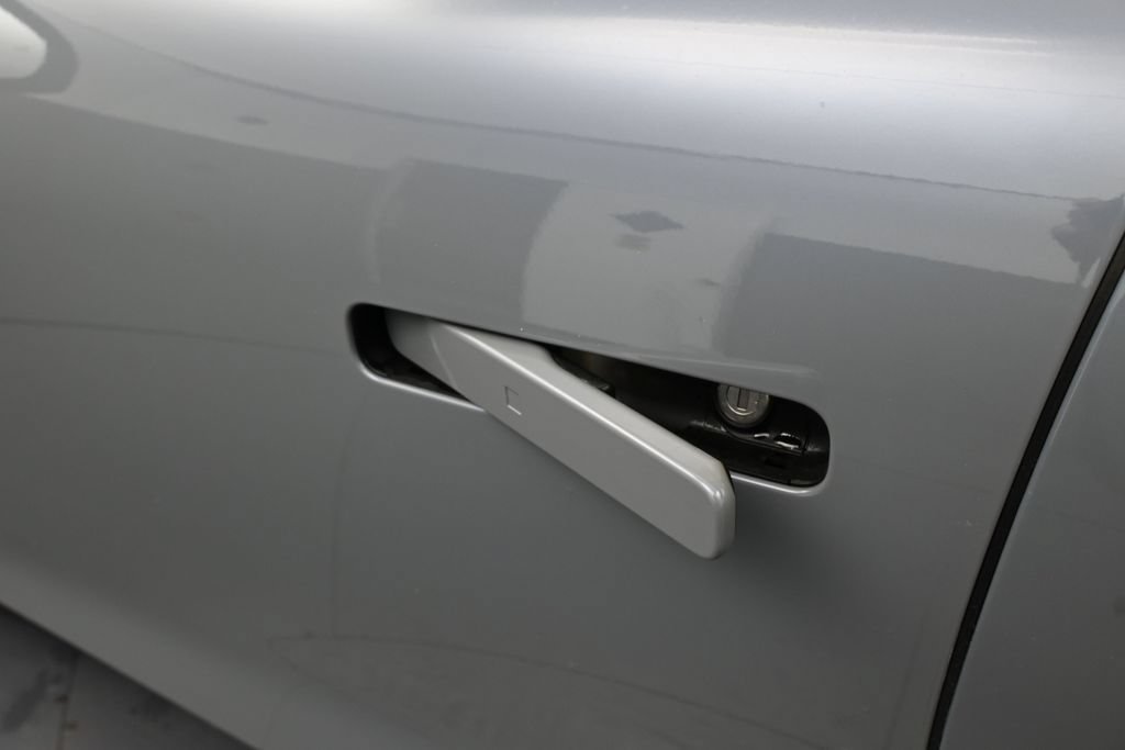 Used 2025 Hyundai Ioniq 6 SEL RWD image 32