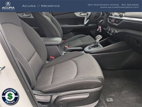 Used 2023 Kia Forte LXS image 29