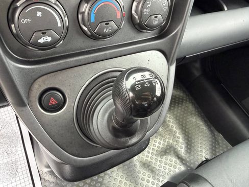 Used 2004 Honda Element EX image 19